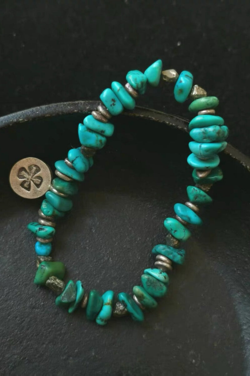 Forme Libere · Bracciale in Turchese Naturale con Dettagli in Argento 925
